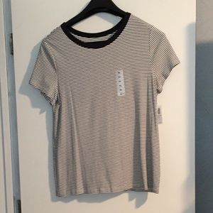 Old Navy Black and White Shirt